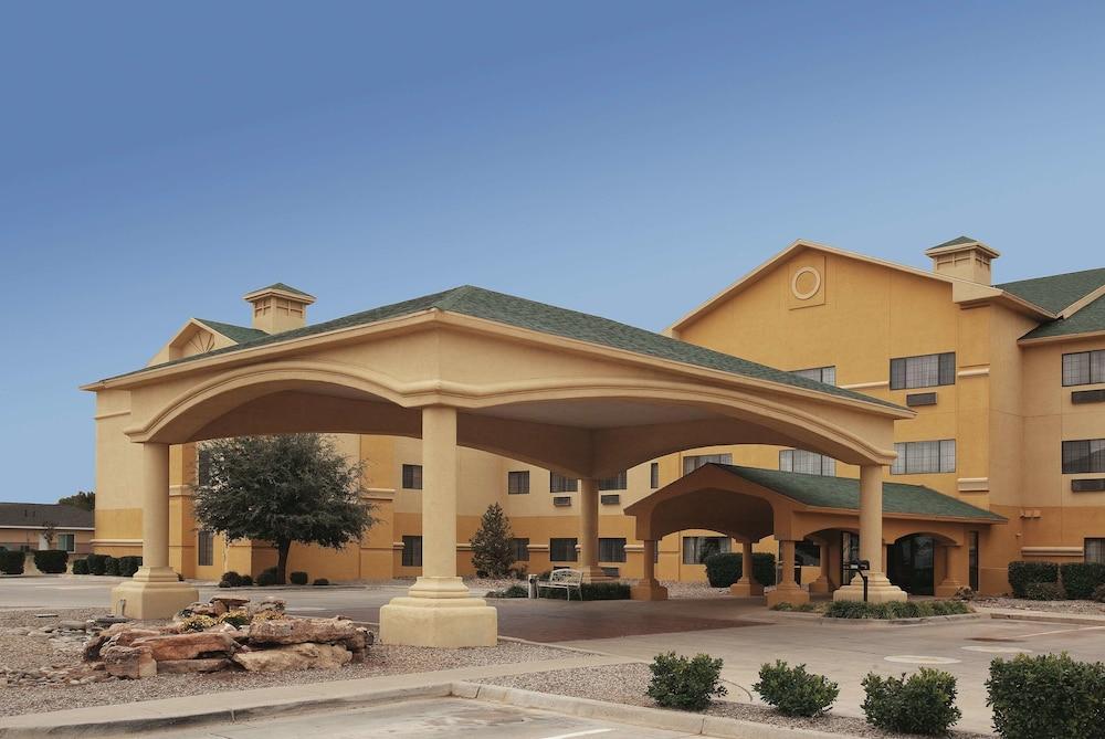 Comfort Suites Clovis Exteriér fotografie