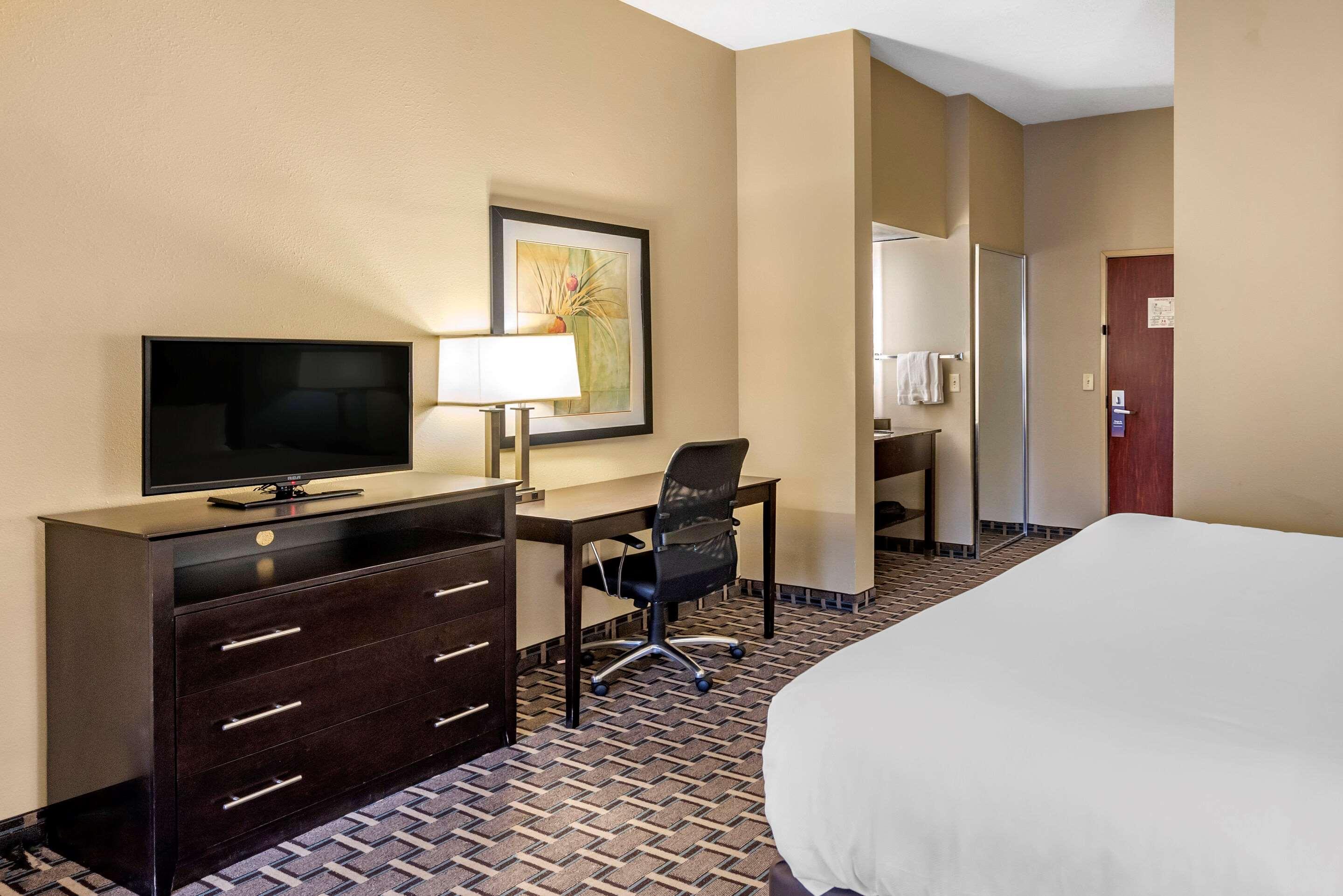 Comfort Suites Clovis Exteriér fotografie